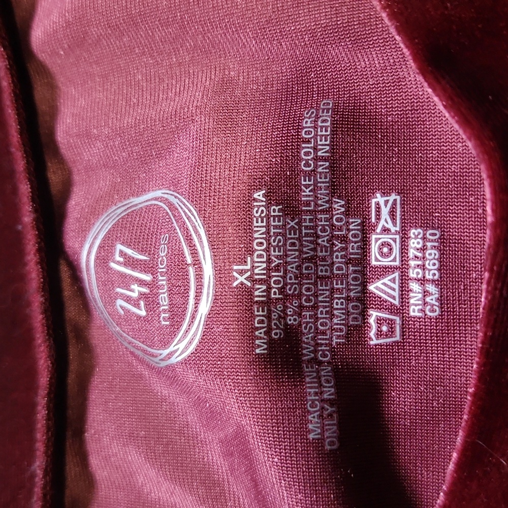 Maurices top - Picture 2 of 3